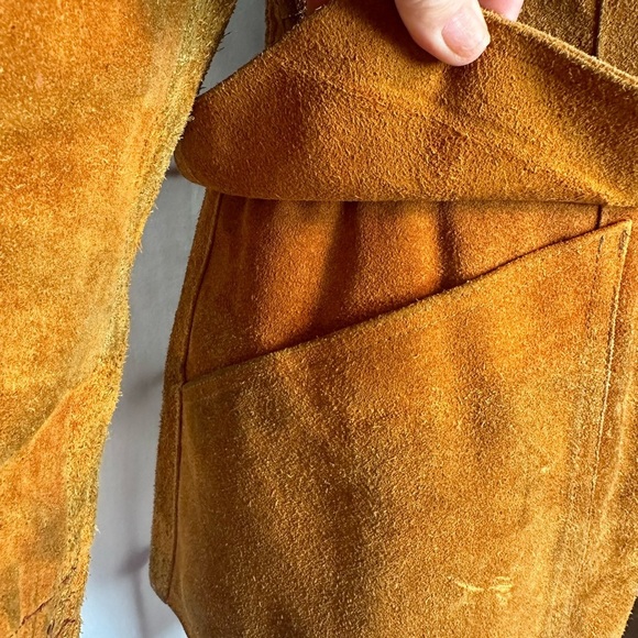 Sears Vintage Suede Fur Coat: A Timeless Piece for the Classic Fashionis… - Picture 5 of 15